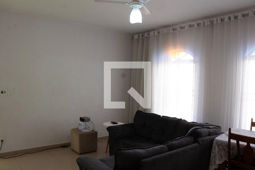 Casa à Venda - Jardim Santana, 3 Quartos,  100 m2 em , Campinas - sp | SoloBR