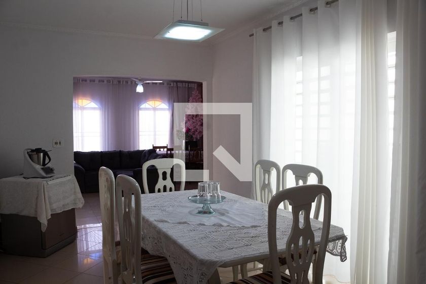 Casa à Venda - Jardim Santana, 3 Quartos,  100 m2 em , Campinas - sp | SoloBR