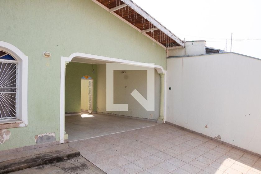 Casa à Venda - Jardim Santana, 3 Quartos,  100 m2 em , Campinas - sp | SoloBR