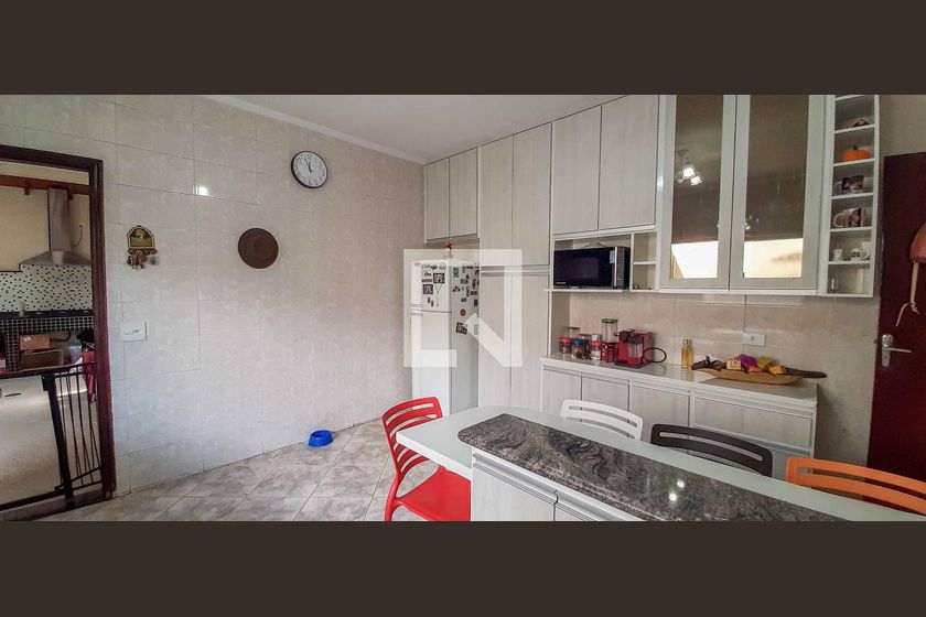 Casa, 3 quartos, 280 m² - Foto 65