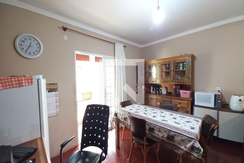 Casa à Venda - Parque Prado, 3 Quartos,  250 m2 em , Campinas - sp | SoloBR