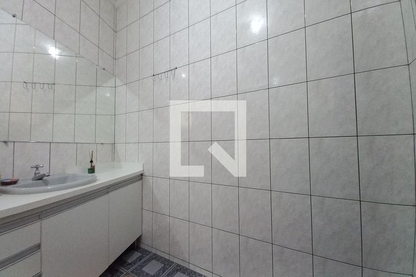 Casa à Venda - Parque Prado, 3 Quartos,  250 m2 em , Campinas - sp | SoloBR