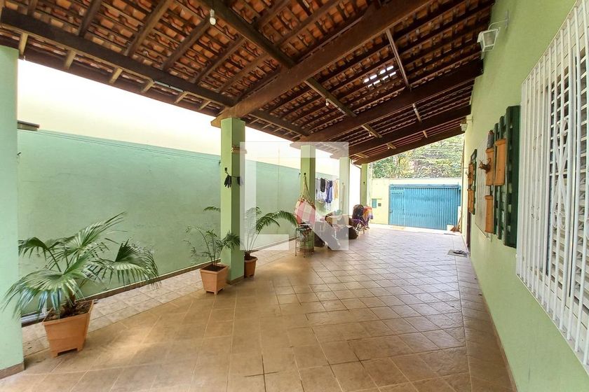 Casa à Venda - Parque Prado, 3 Quartos,  250 m2 em , Campinas - sp | SoloBR