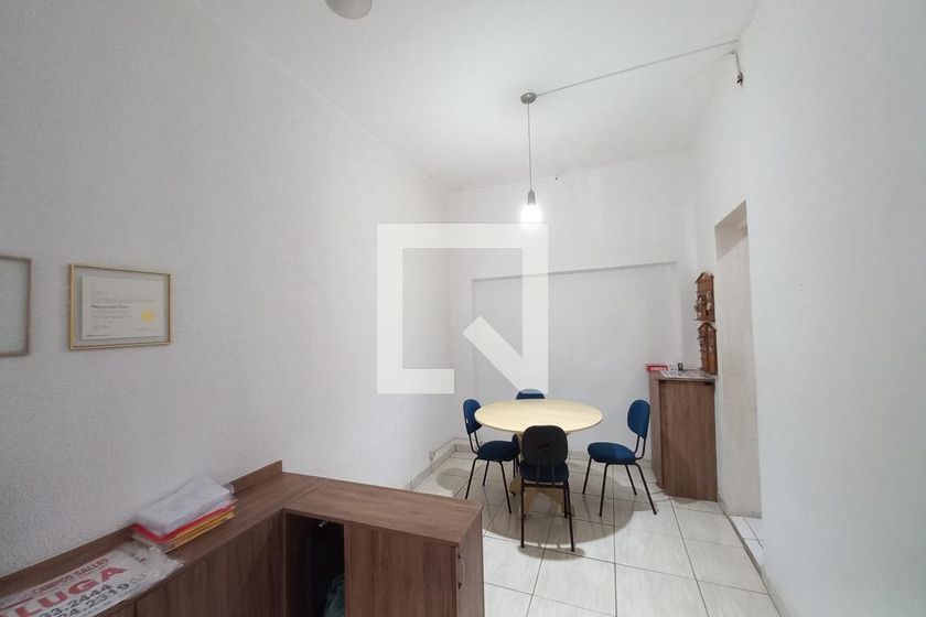 Casa à Venda - Cambuí, 3 Quartos,  161 m2 em , Campinas - sp | SoloBR