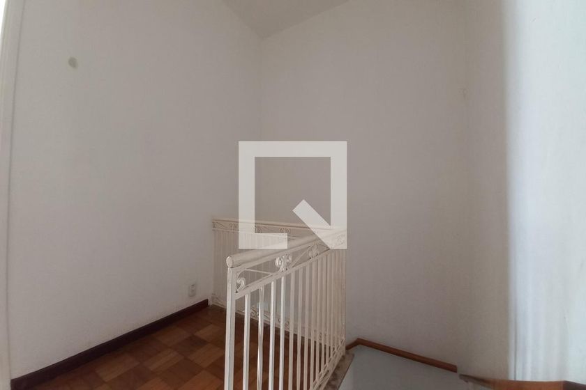 Casa à Venda - Cambuí, 3 Quartos,  161 m2 em , Campinas - sp | SoloBR