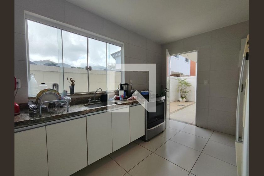 Casa, 3 quartos, 250 m² - Foto 47