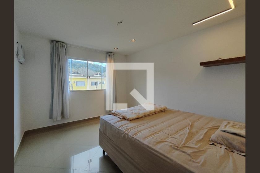 Casa, 3 quartos, 250 m² - Foto 27