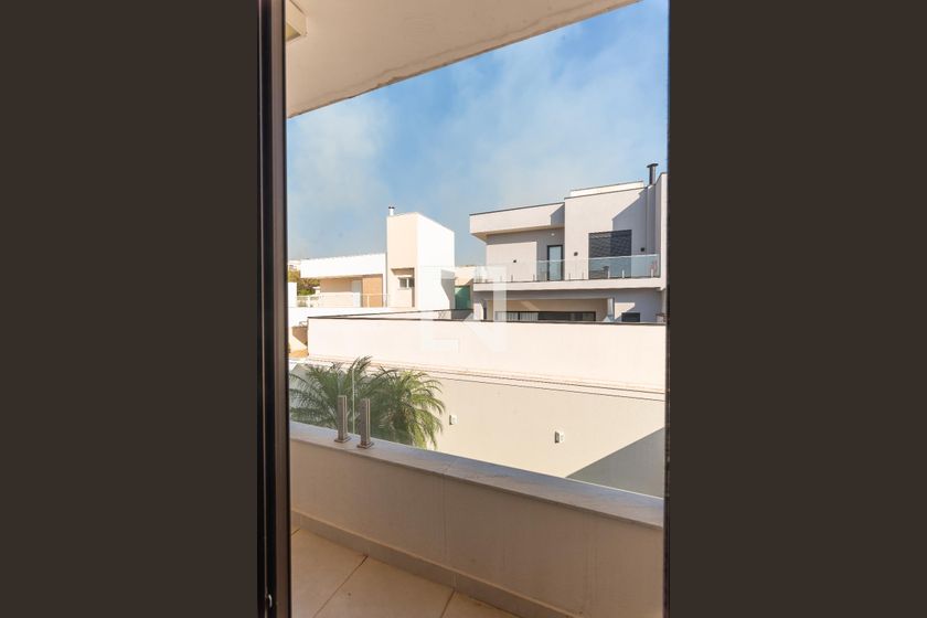 Casa à Venda - Swiss Park, 4 Quartos,  460 m2 em , Campinas - sp | SoloBR