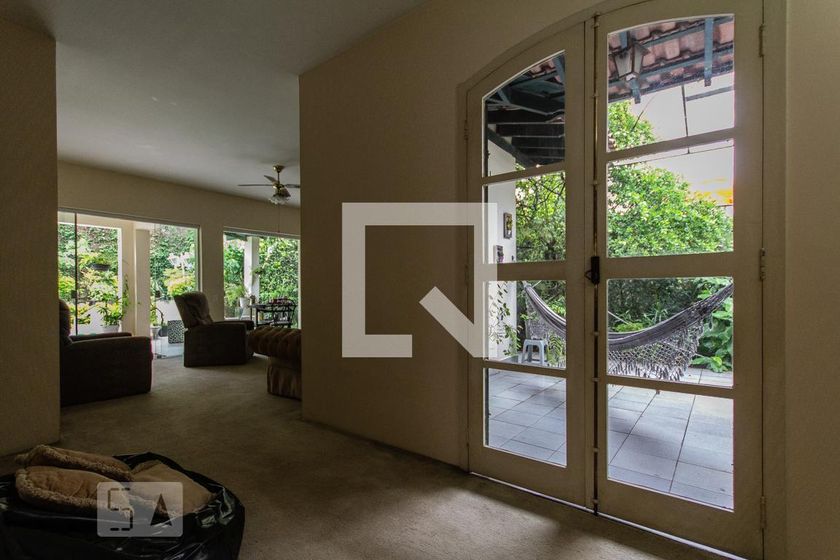 Casa, 5 quartos, 380 m² - Foto 4