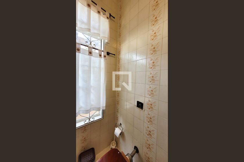 Casa à Venda - Vila Brandina, 4 Quartos,  235 m2 em , Campinas - sp | SoloBR
