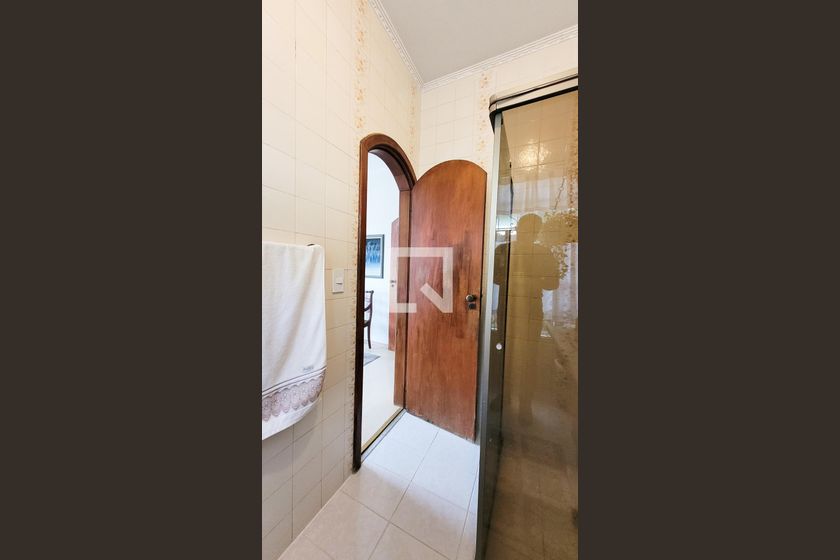 Casa à Venda - Vila Brandina, 4 Quartos,  235 m2 em , Campinas - sp | SoloBR