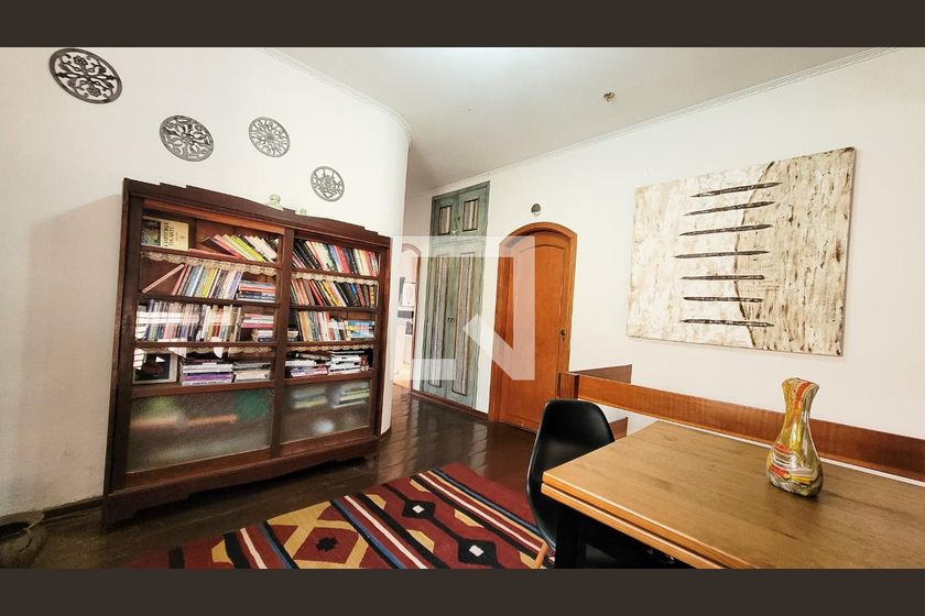 Casa à Venda - Vila Brandina, 4 Quartos,  235 m2 em , Campinas - sp | SoloBR