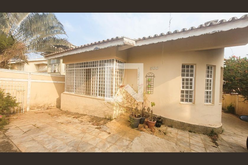 Casa à Venda - Vila Brandina, 4 Quartos,  235 m2 em , Campinas - sp | SoloBR