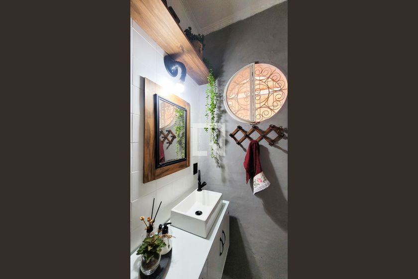 Casa à Venda - Vila Brandina, 4 Quartos,  235 m2 em , Campinas - sp | SoloBR