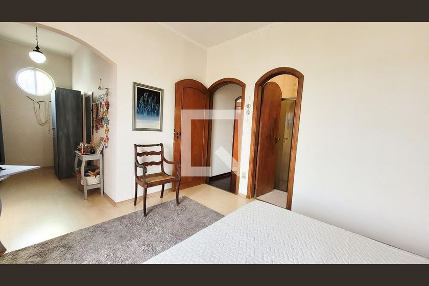 Casa à Venda - Vila Brandina, 4 Quartos,  235 m2 em , Campinas - sp | SoloBR