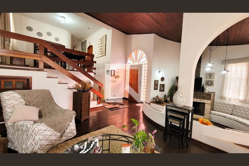 Casa à Venda - Vila Brandina, 4 Quartos,  235 m2 em , Campinas - sp | SoloBR
