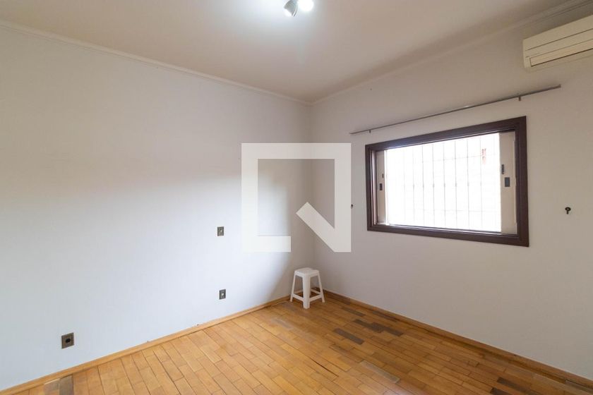 Casa à Venda - Jardim Flamboyant, 3 Quartos,  430 m2 em , Campinas - sp | SoloBR