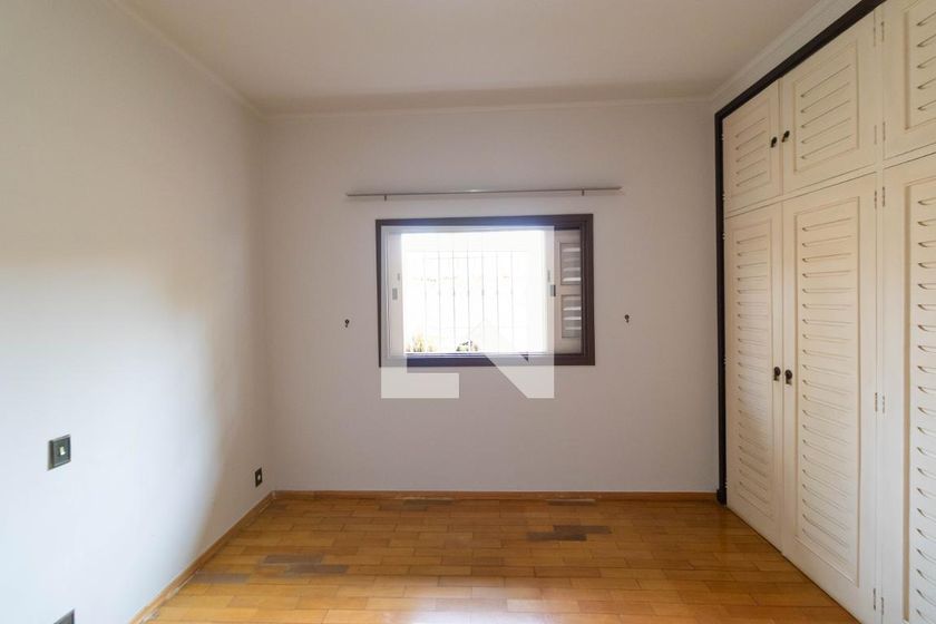Casa à Venda - Jardim Flamboyant, 3 Quartos,  430 m2 em , Campinas - sp | SoloBR