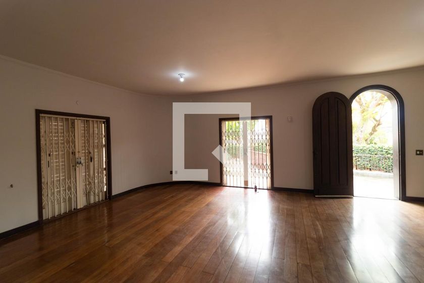 Casa à Venda - Jardim Flamboyant, 3 Quartos,  430 m2 em , Campinas - sp | SoloBR
