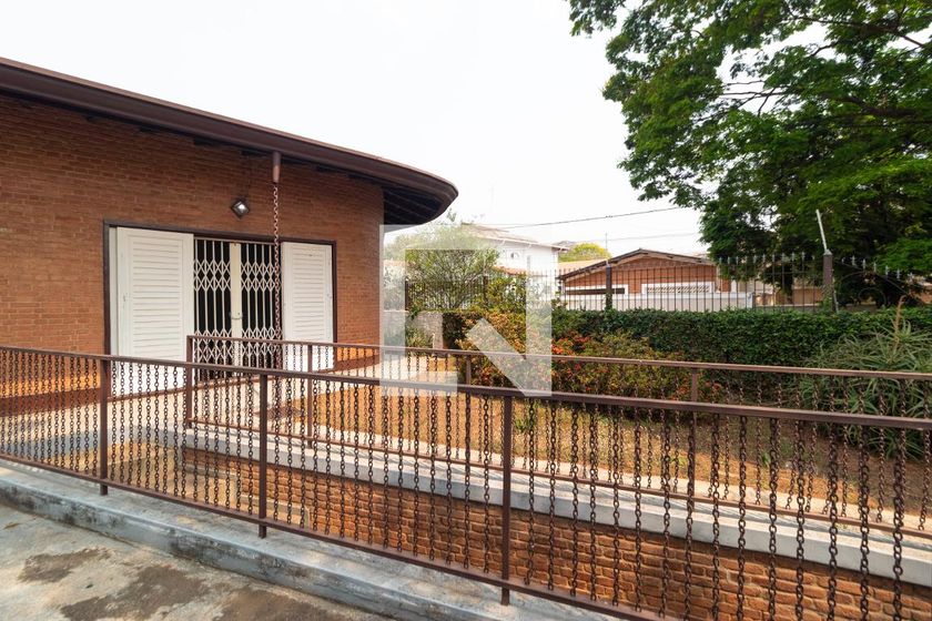 Casa à Venda - Jardim Flamboyant, 3 Quartos,  430 m2 em , Campinas - sp | SoloBR