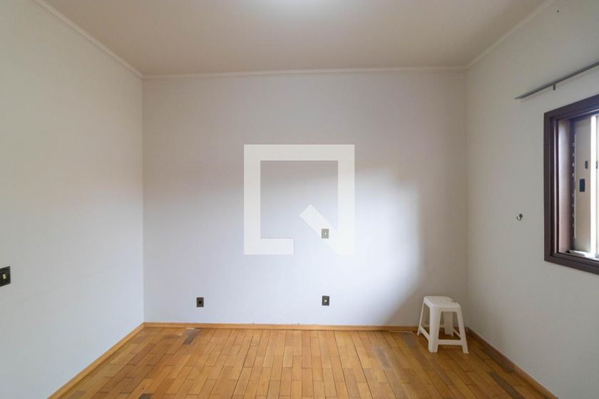 Casa à Venda - Jardim Flamboyant, 3 Quartos,  430 m2 em , Campinas - sp | SoloBR