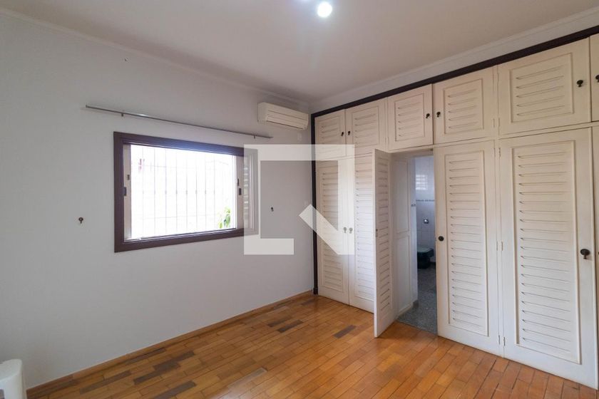 Casa à Venda - Jardim Flamboyant, 3 Quartos,  430 m2 em , Campinas - sp | SoloBR