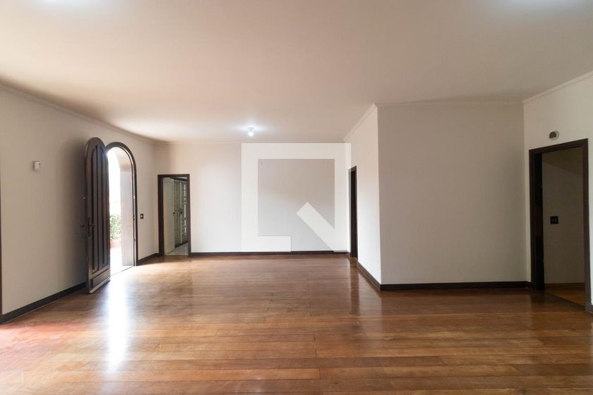 Casa à Venda - Jardim Flamboyant, 3 Quartos,  430 m2 em , Campinas - sp | SoloBR