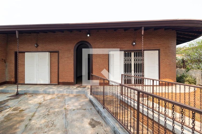 Casa à Venda - Jardim Flamboyant, 3 Quartos,  430 m2 em , Campinas - sp | SoloBR