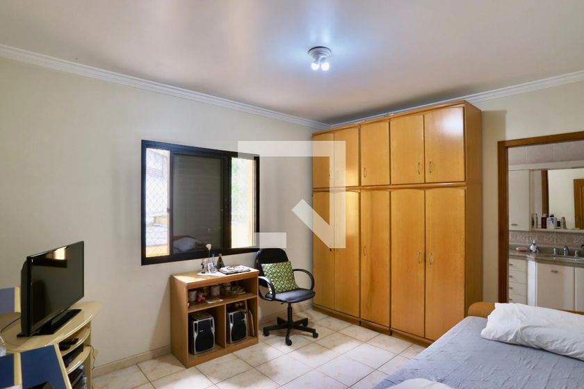 Casa, 3 quartos, 220 m² - Foto 47