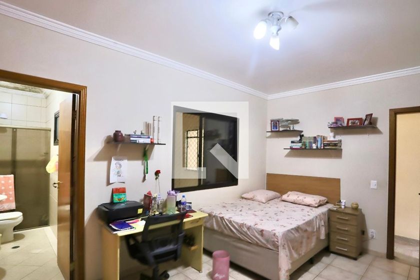 Casa, 3 quartos, 220 m² - Foto 69