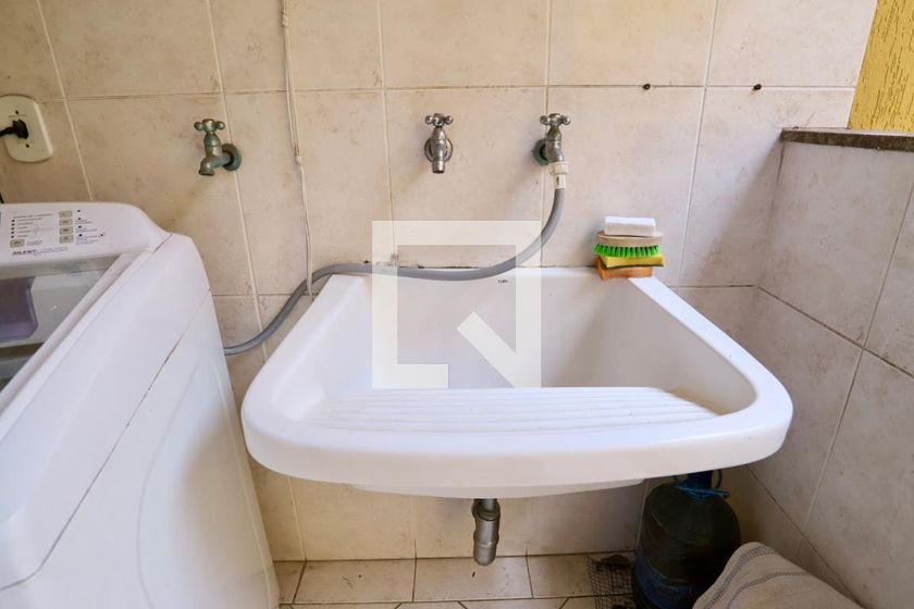 Casa, 3 quartos, 220 m² - Foto 111