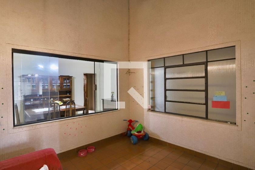 Casa, 3 quartos, 220 m² - Foto 13