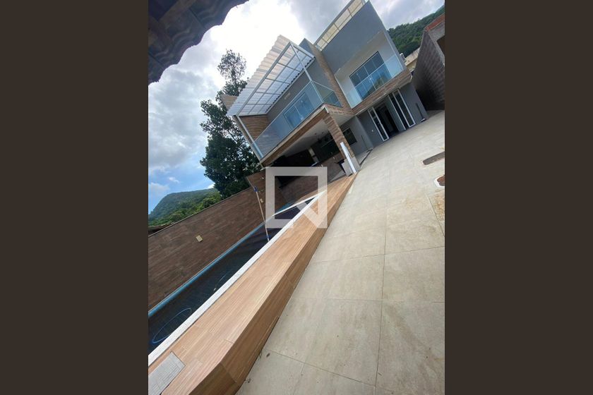 Casa, 6 quartos, 200 m² - Foto 26