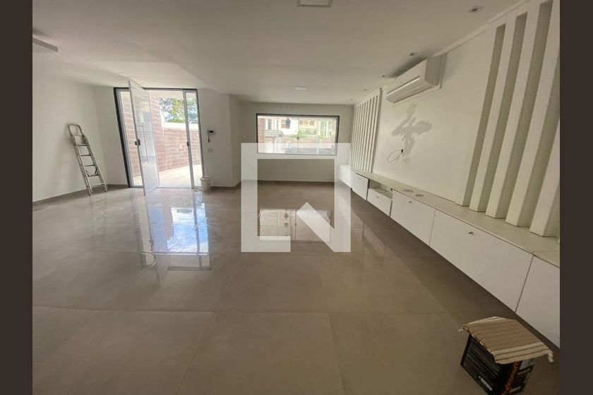 Casa, 6 quartos, 200 m² - Foto 3