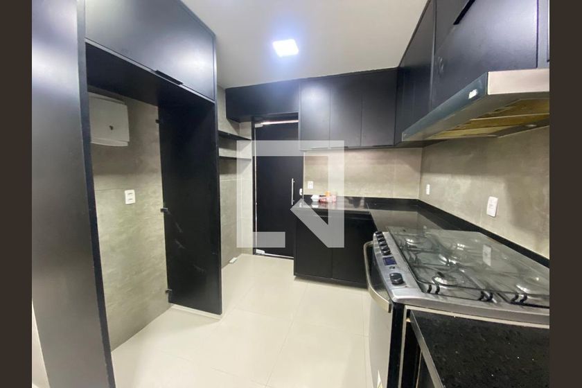 Casa, 6 quartos, 200 m² - Foto 21