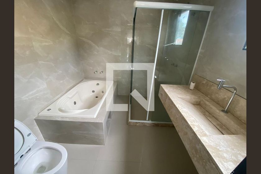 Casa, 6 quartos, 200 m² - Foto 15