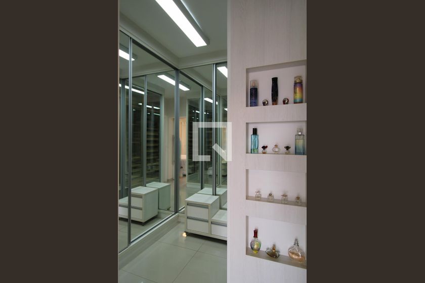 Apartamento à Venda - Cambuí, 5 Quartos,  552 m2 em , Campinas - sp | SoloBR