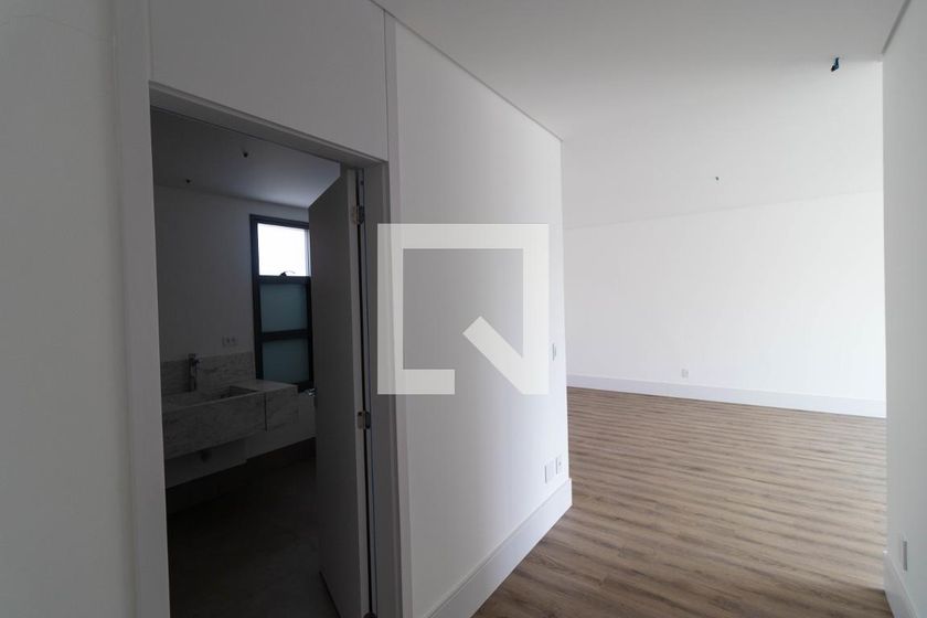 Apartamento à Venda - Cambuí, 4 Quartos,  317 m2 em , Campinas - sp | SoloBR