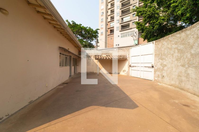 Casa à Venda - Jardim Planalto, 4 Quartos,  295 m2 em , Campinas - sp | SoloBR