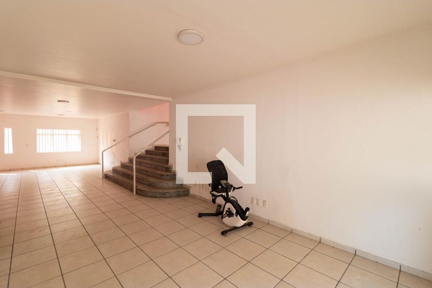 Casa à Venda - Jardim Planalto, 4 Quartos,  295 m2 em , Campinas - sp | SoloBR