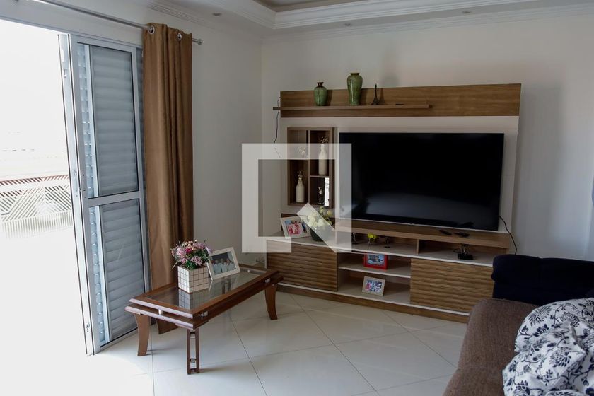 Casa, 3 quartos, 217 m² - Foto 1