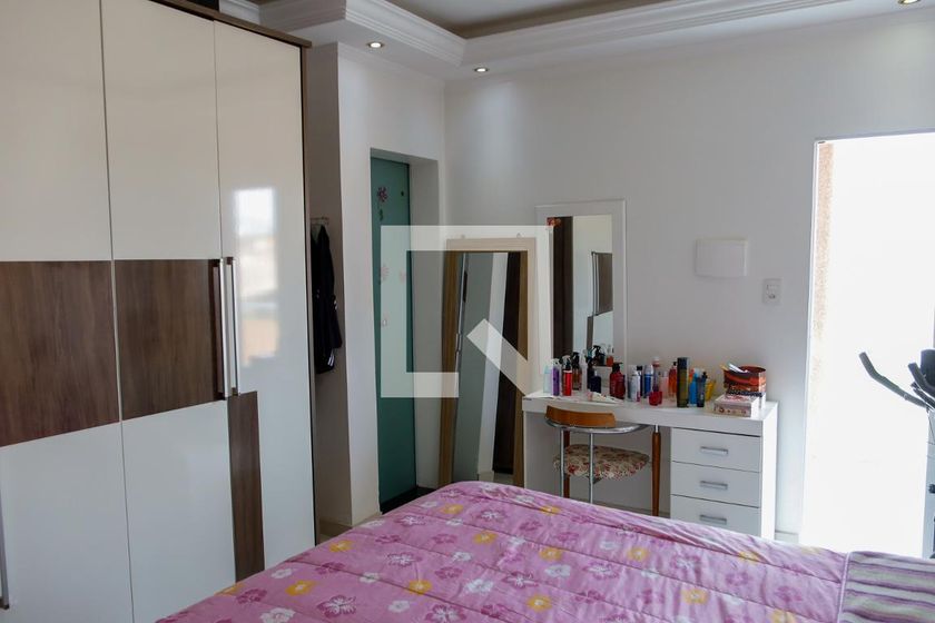 Casa, 3 quartos, 217 m² - Foto 45
