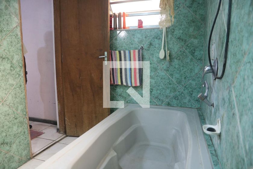 Casa, 4 quartos, 180 m² - Foto 24