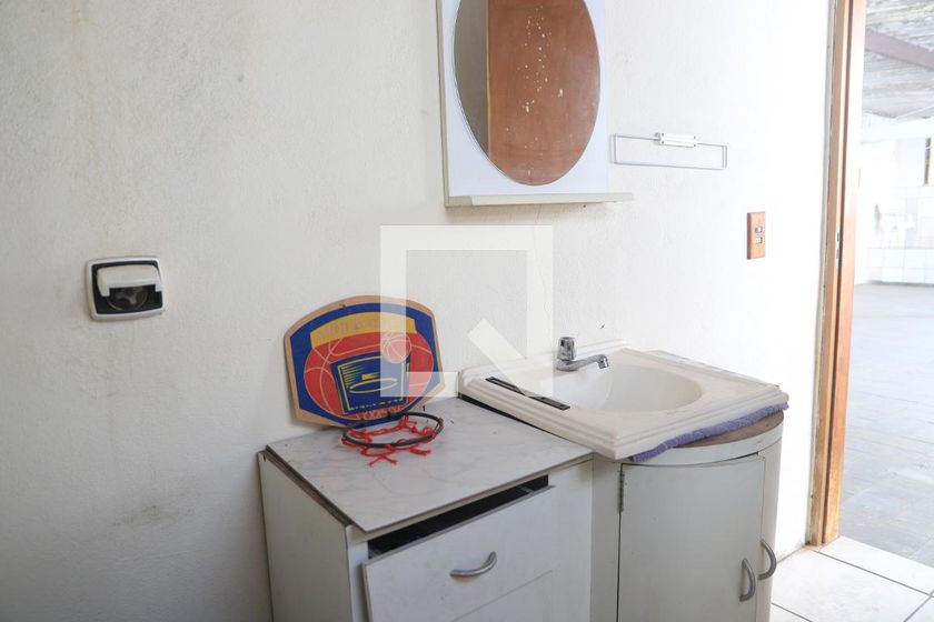 Casa, 4 quartos, 180 m² - Foto 43