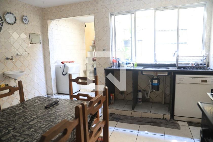 Casa, 4 quartos, 180 m² - Foto 52