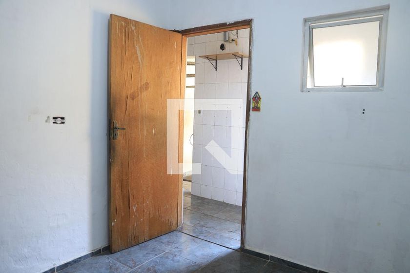 Casa, 4 quartos, 180 m² - Foto 35