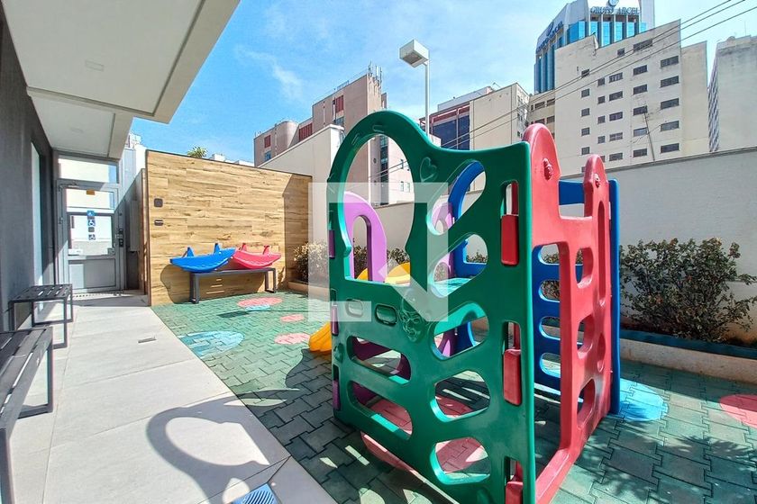 Apartamento à Venda - Centro, 1 Quarto,  40 m2 em , Campinas - sp | SoloBR