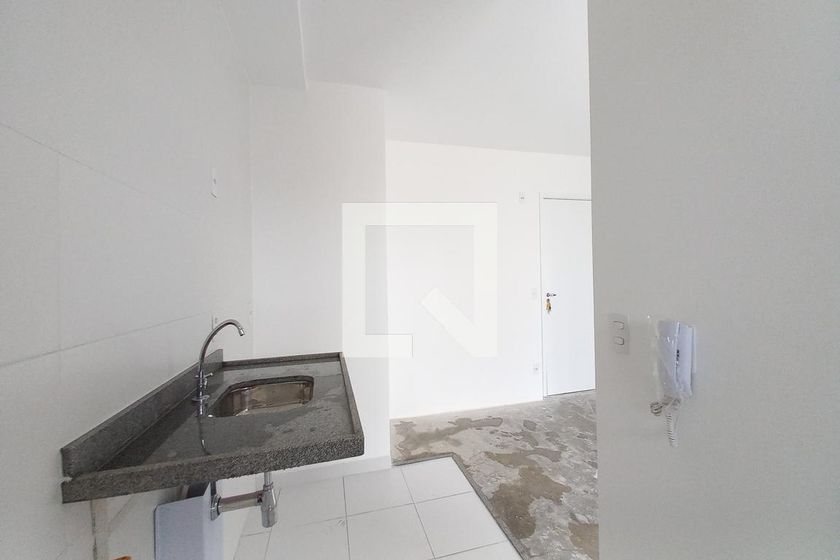 Apartamento à Venda - Centro, 1 Quarto,  40 m2 em , Campinas - sp | SoloBR