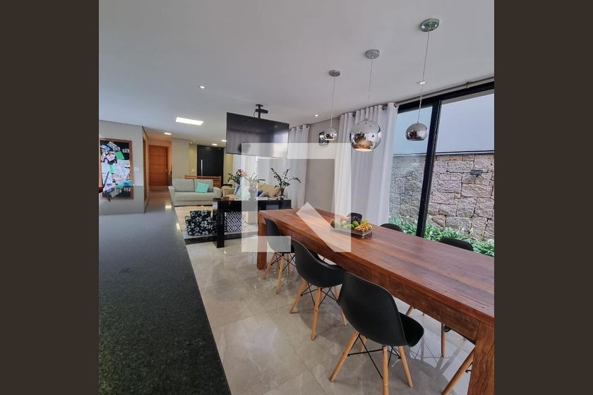 Casa à Venda - Swiss Park, 3 Quartos,  376 m2 em , Campinas - sp | SoloBR