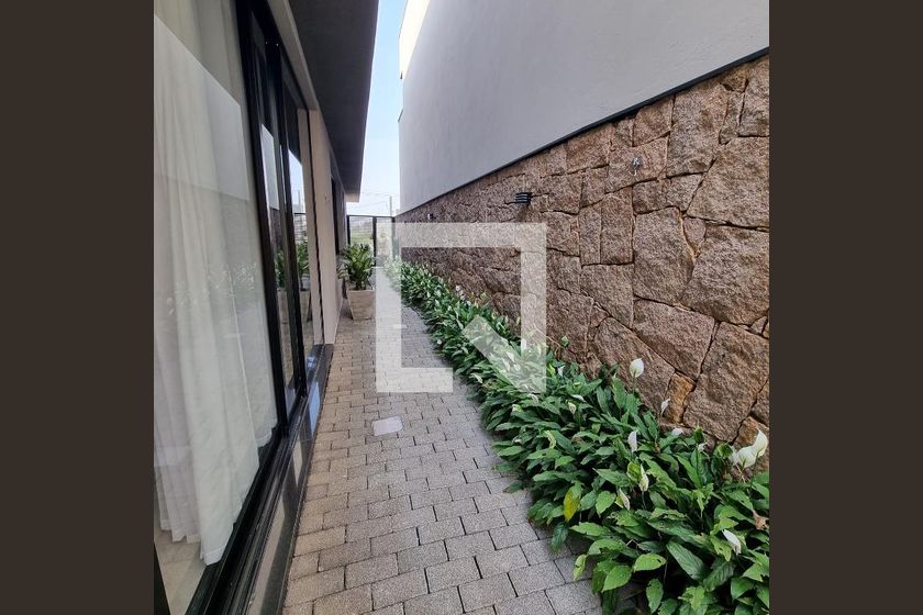 Casa à Venda - Swiss Park, 3 Quartos,  376 m2 em , Campinas - sp | SoloBR